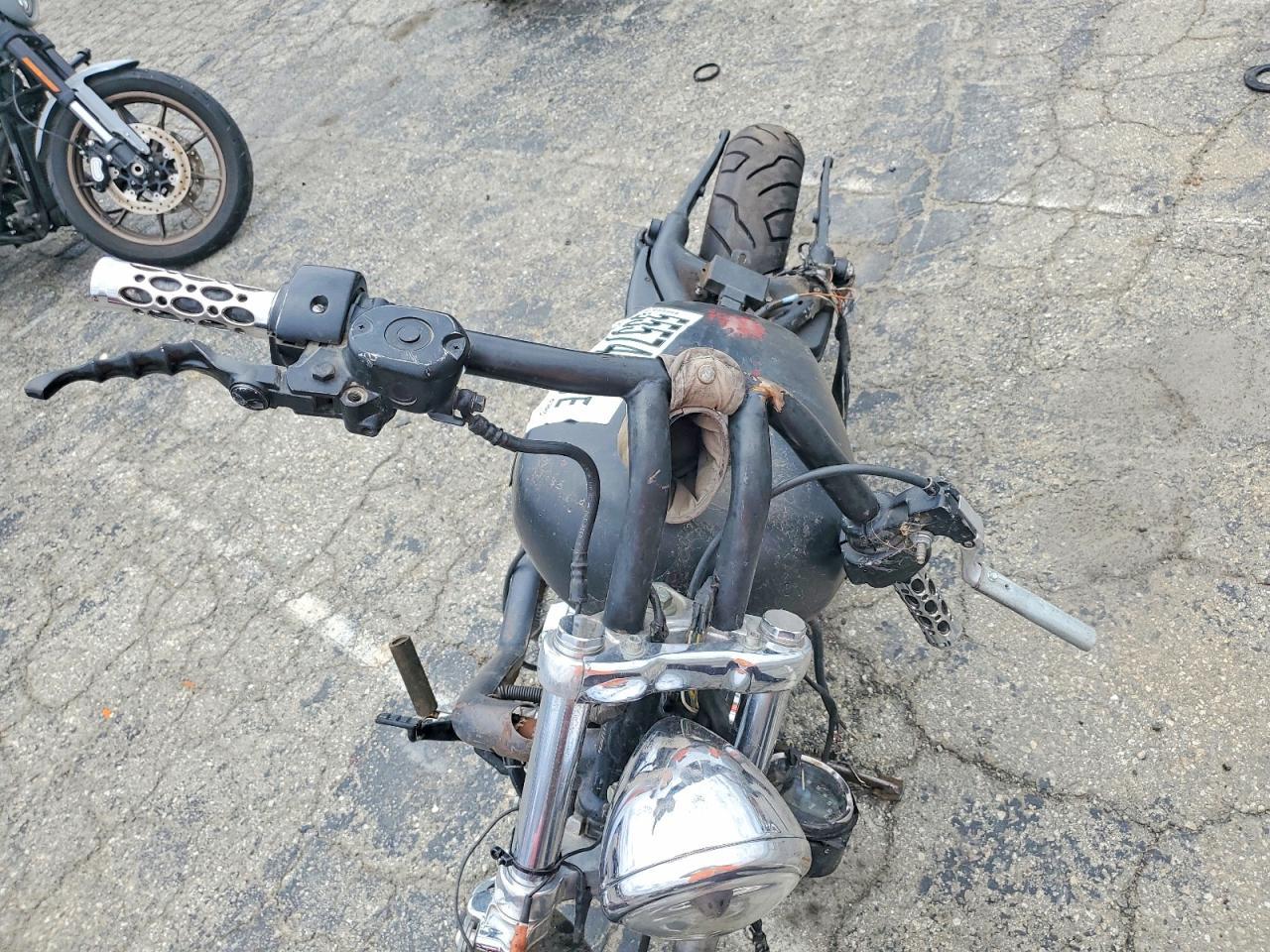 2006 Harley-Davidson Xl1200 C - Фото 5