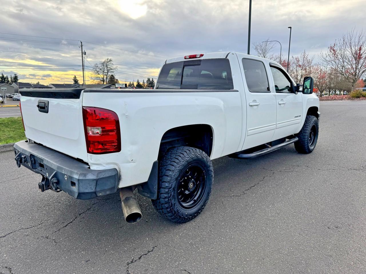 2013 Chevrolet Silverado K2500 Heavy Duty Ltz - Image 4