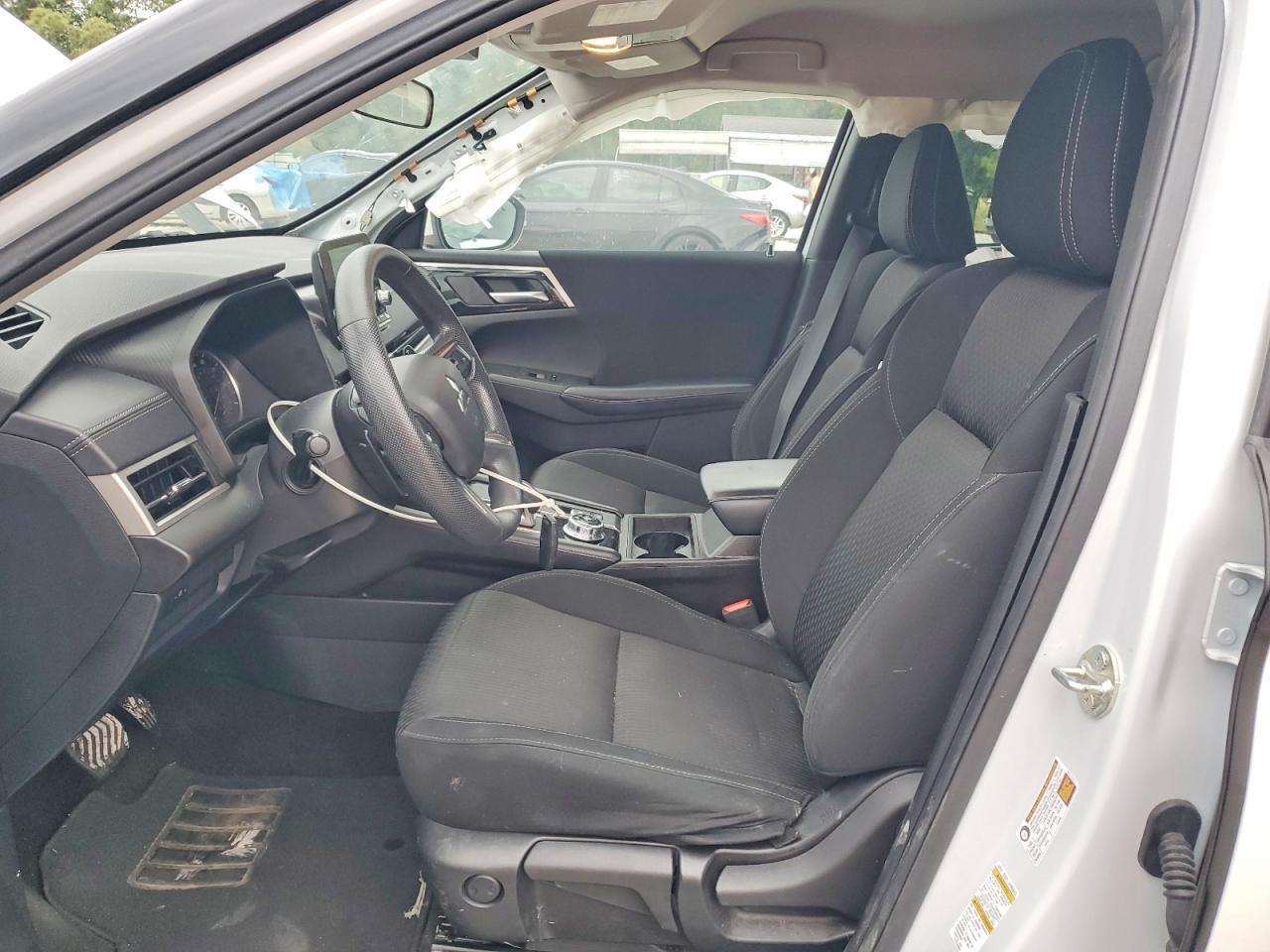 2023 Mitsubishi Outlander Es - Фото 7