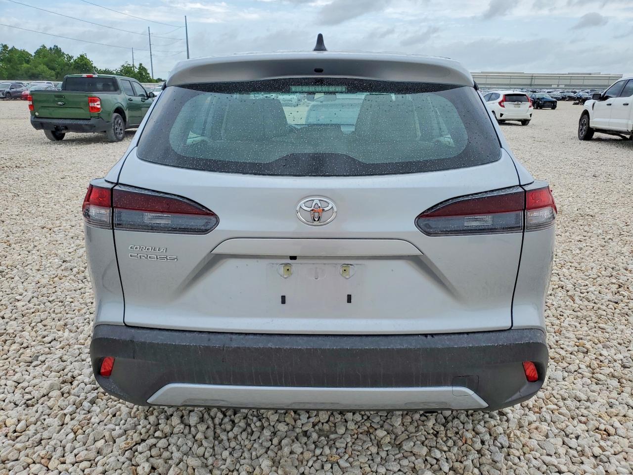 2026 Toyota Corolla Cross L - Фото 6