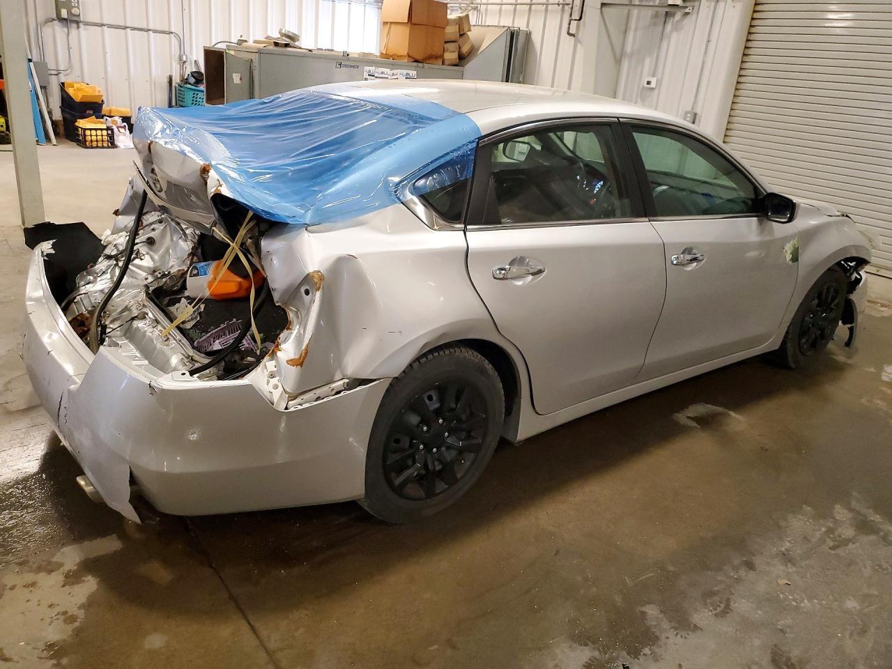 2015 Nissan Altima 2.5 - Фото 3