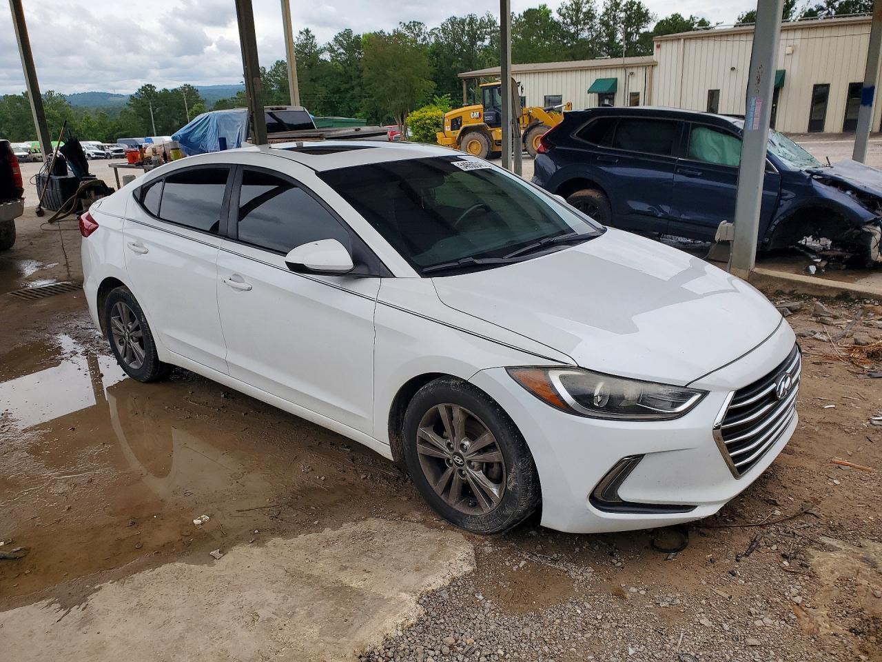 2017 Hyundai Elantra Value Edition - Фото 4