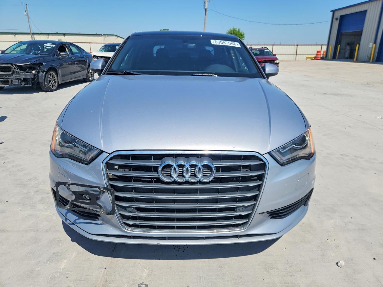 2016 Audi A3 Premium - Фото 5