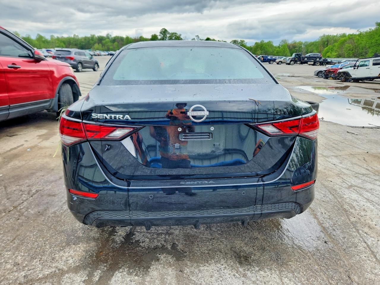 2025 Nissan Sentra S - Image 6