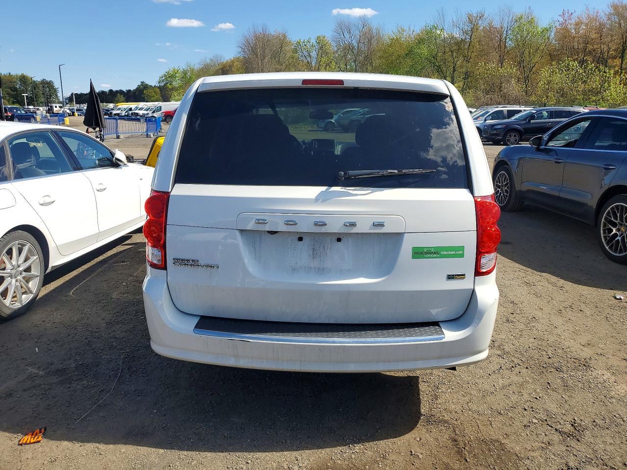 2018 Dodge Grand Caravan Se - Image 6