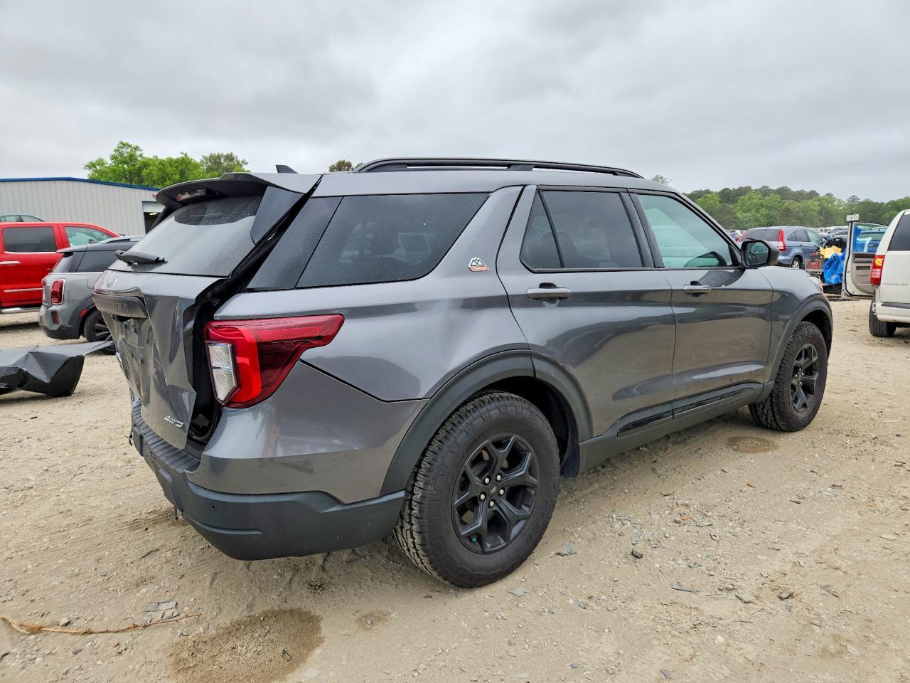 2022 Ford Explorer Timberline - Фото 3