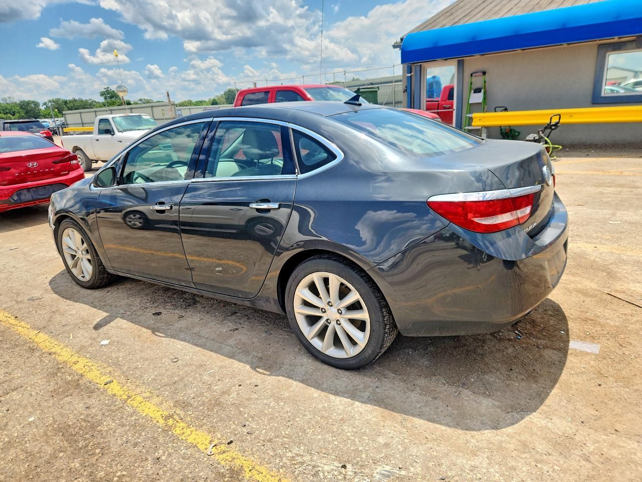 2014 Buick Verano - Фото 2