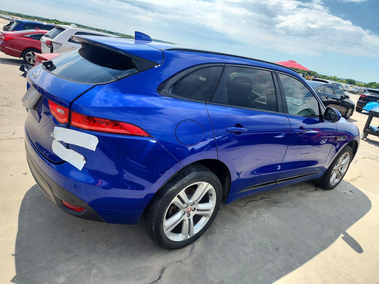 2018 Jaguar F-Pace R - Sport - Фото 3