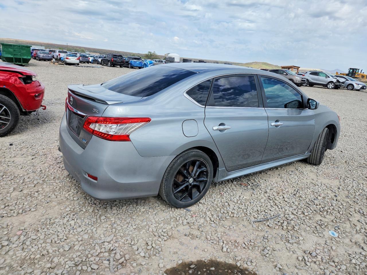 2013 Nissan Sentra S - Фото 3