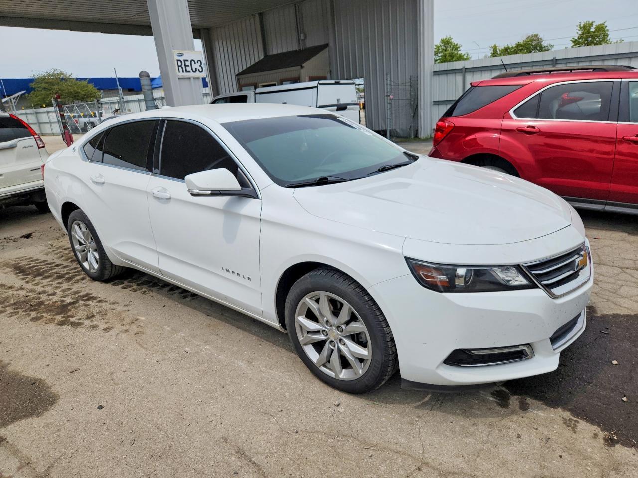2020 Chevrolet Impala Lt - Image 4