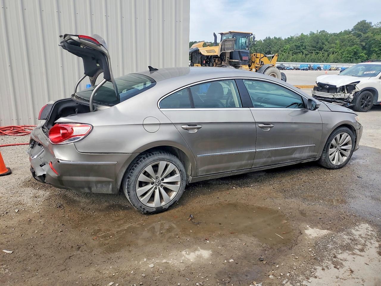 2011 Volkswagen Cc Sport - Image 3