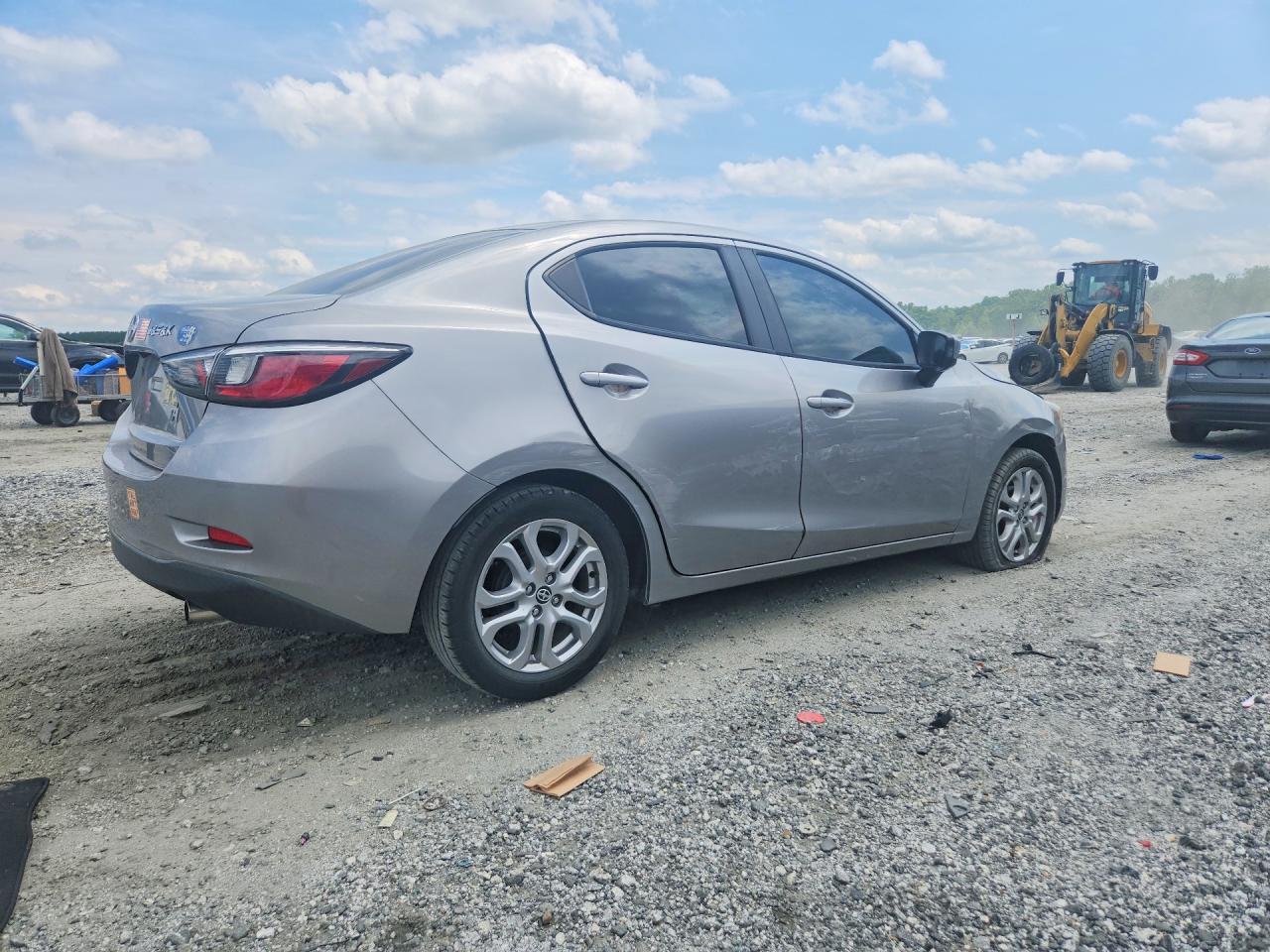 2016 Scion Ia Base - Image 3