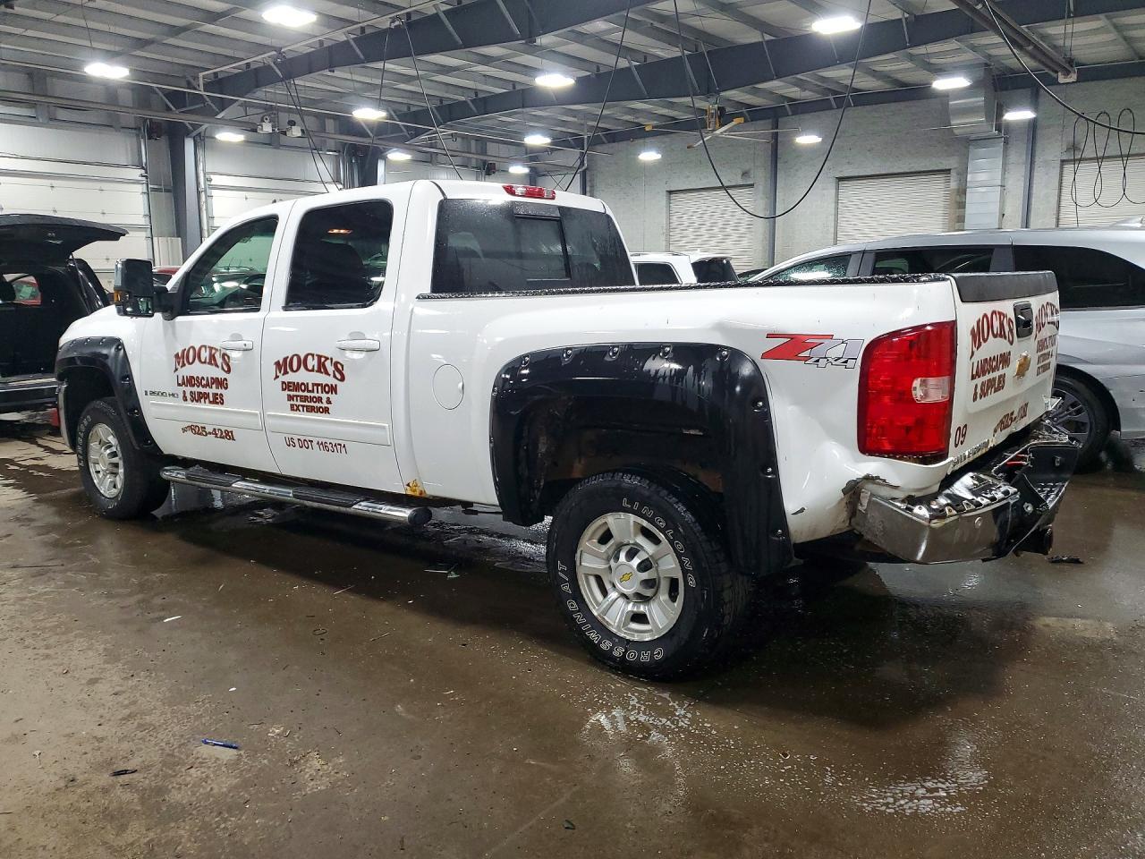 2009 Chevrolet Silverado K2500 Heavy Duty Ltz - Image 2