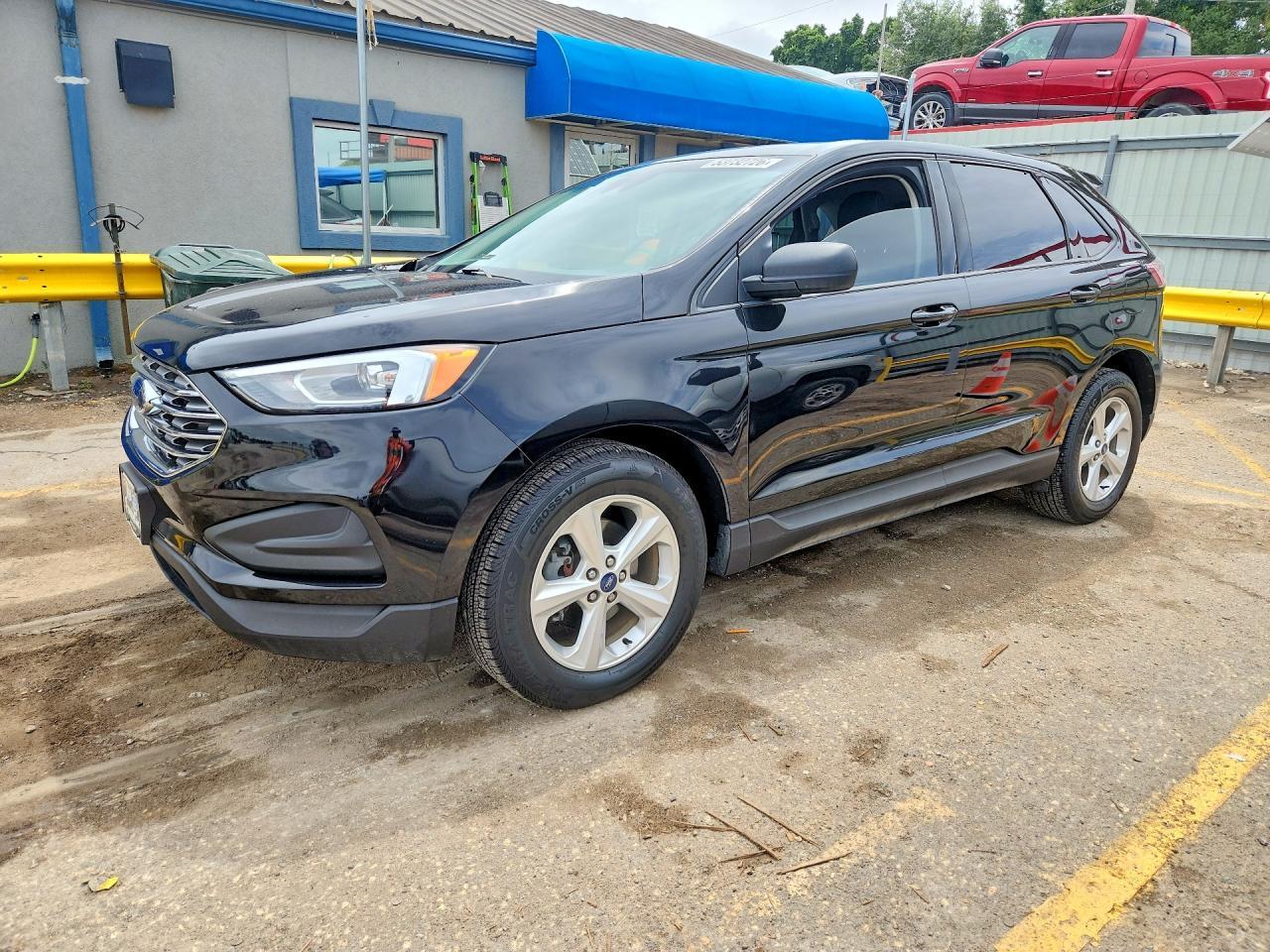 2020 Ford Edge Se