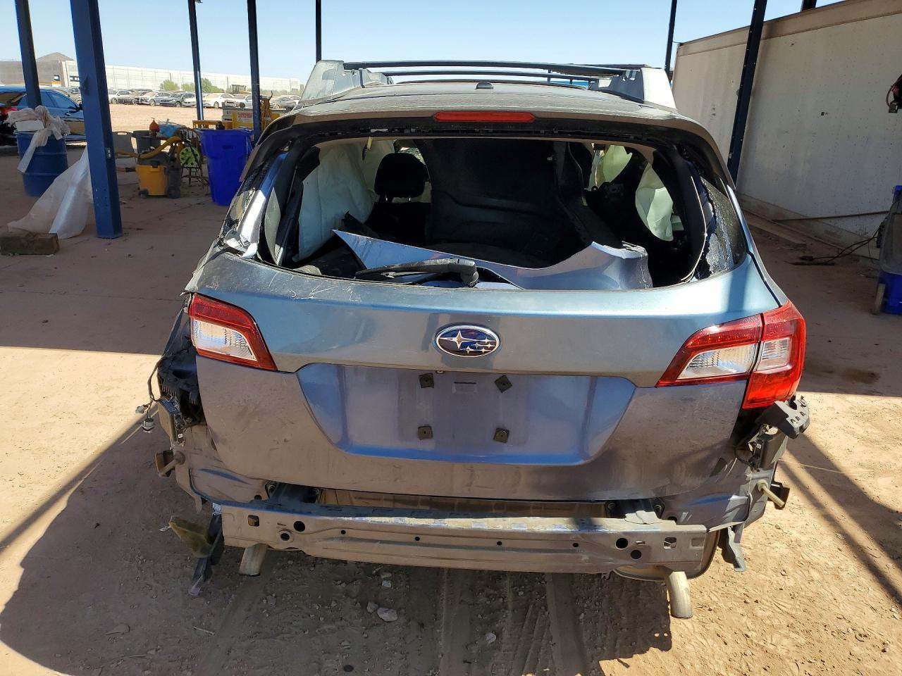 2015 Subaru Outback 3.6R Limited - Image 6