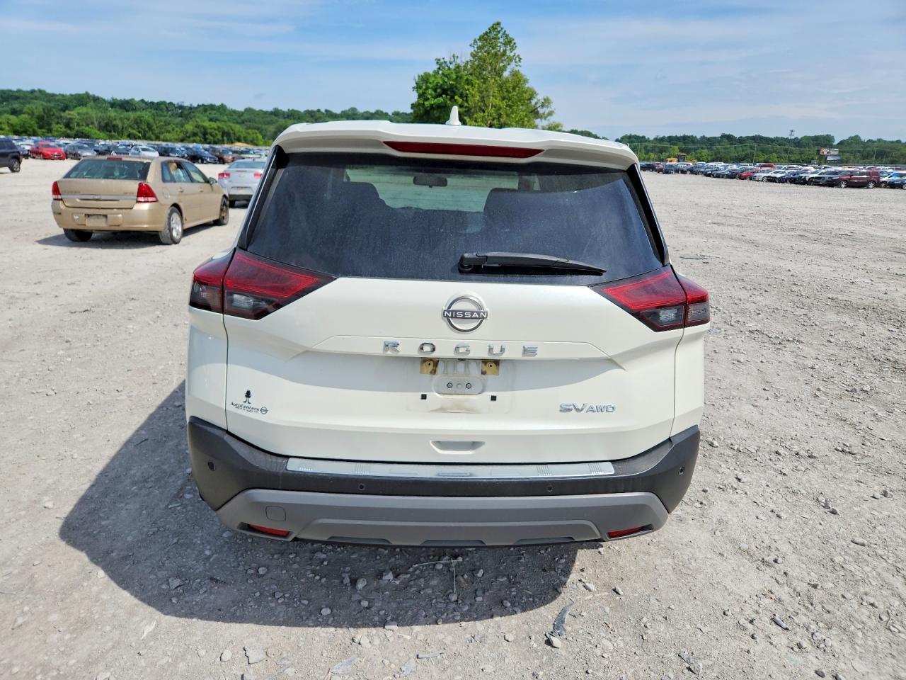 2023 Nissan Rogue Sv - Image 6