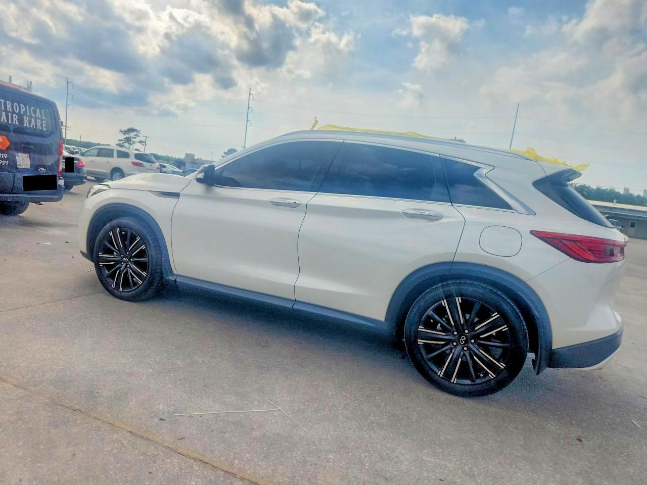 2021 Infiniti Qx50 Luxe - Image 2