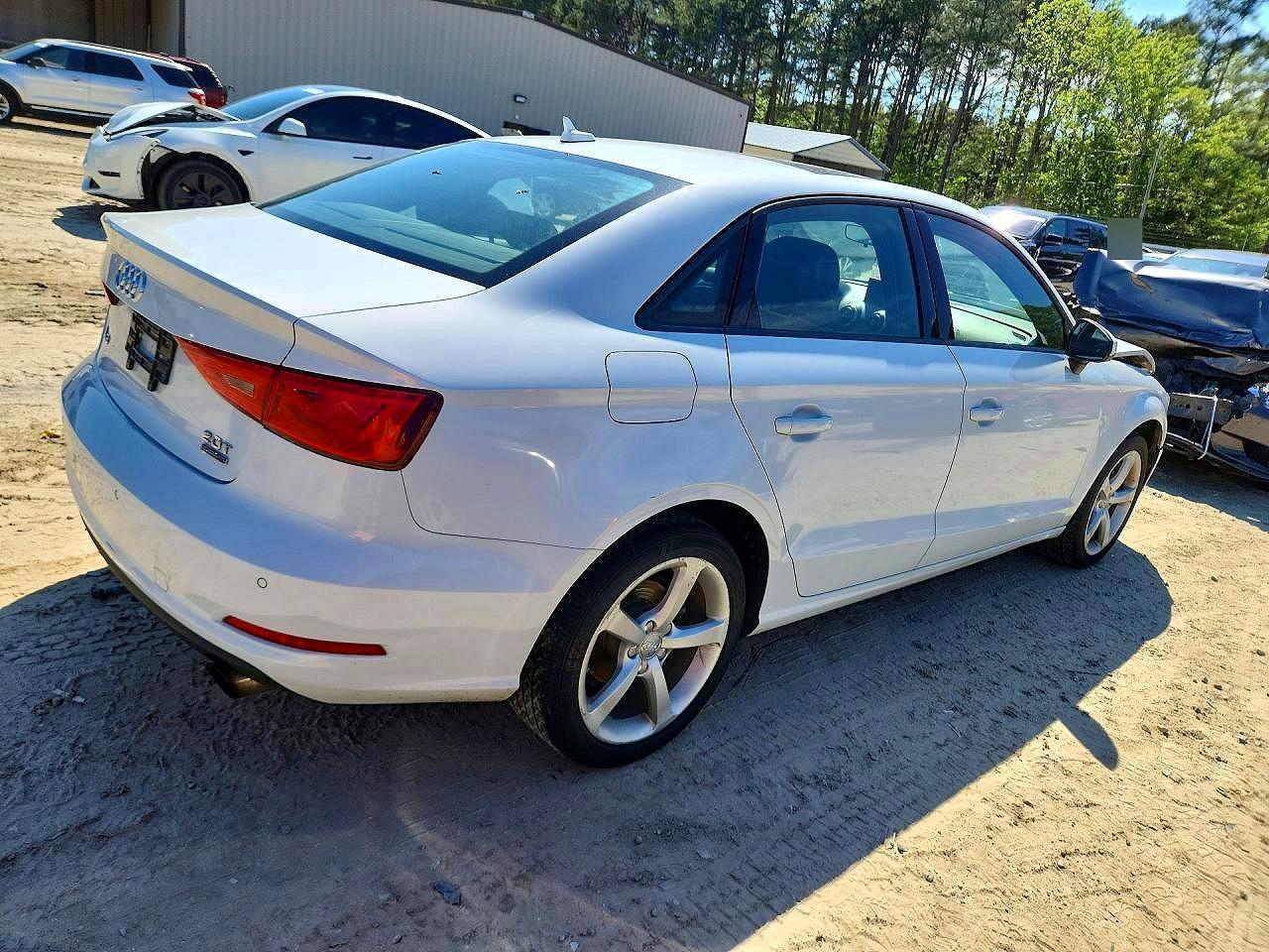 2016 Audi A3 Premium - Image 3