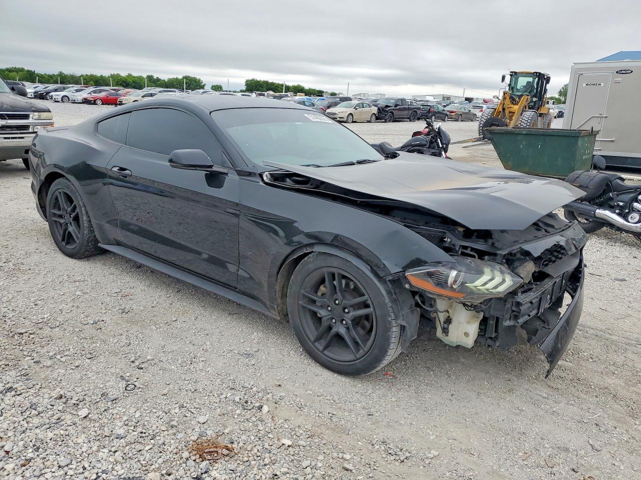2018 Ford Mustang - Фото 4