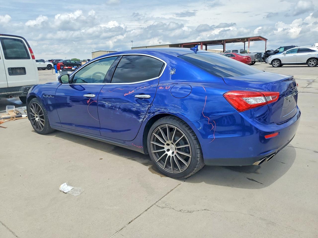 2017 Maserati Ghibli Luxury - Фото 2