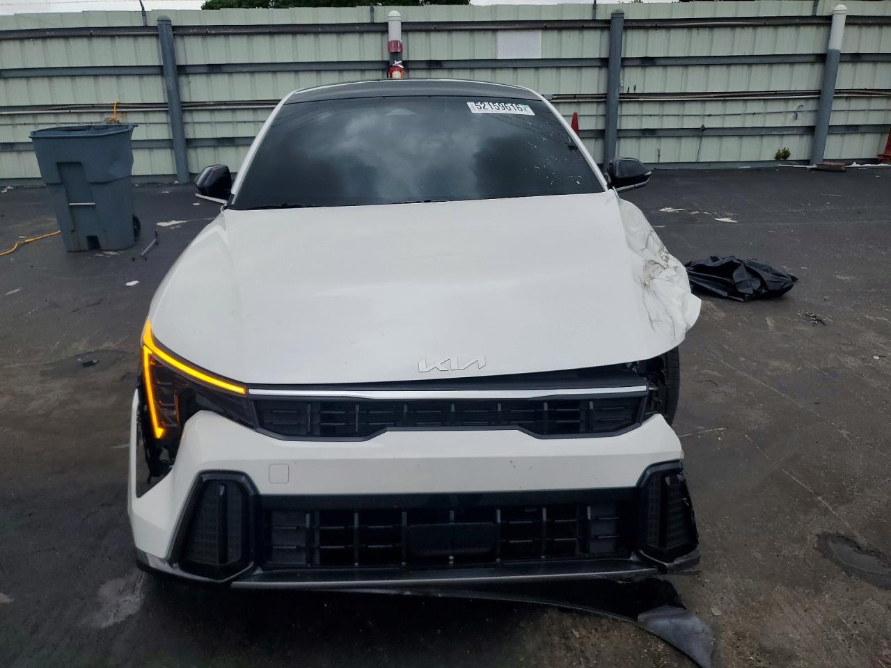 2025 Kia K4 Gt Line - Image 5