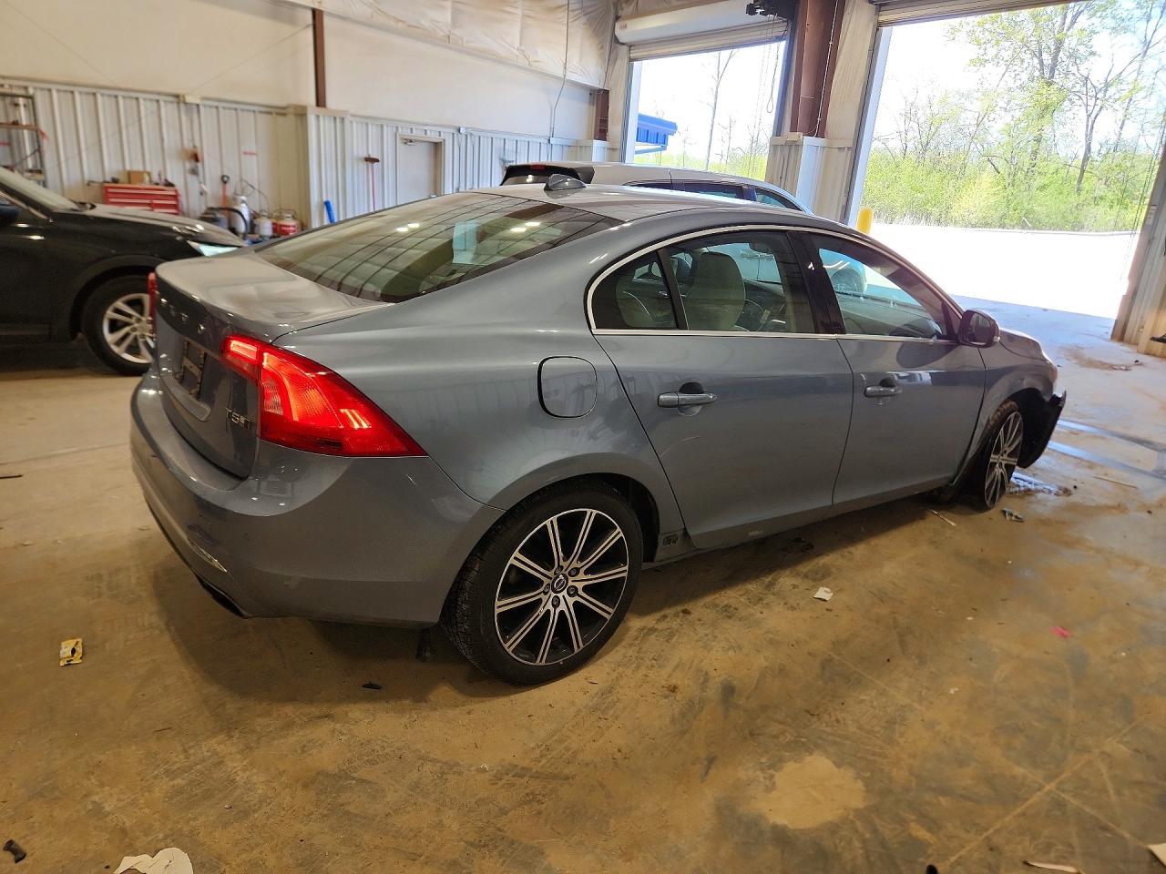 2018 Volvo S60 Inscription - Фото 3