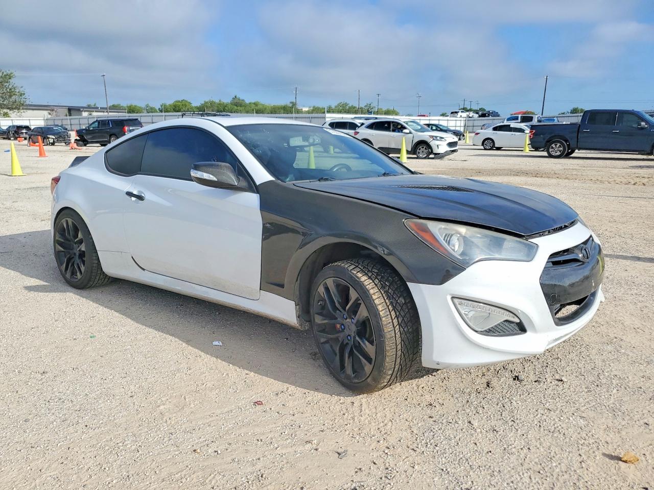 2015 Hyundai Genesis Coupe 3.8 Ultimate - Фото 4
