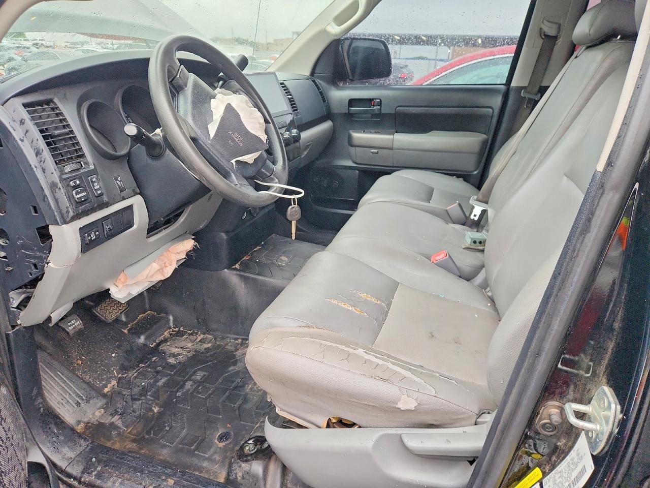 2012 Toyota Tundra - Image 7