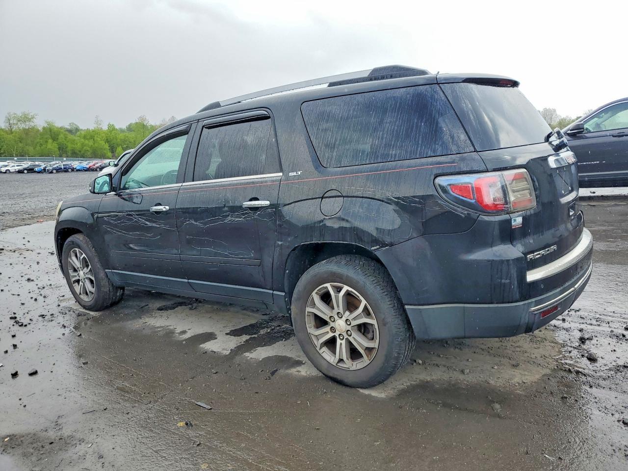 2013 GMC Acadia Slt-1 - Image 2