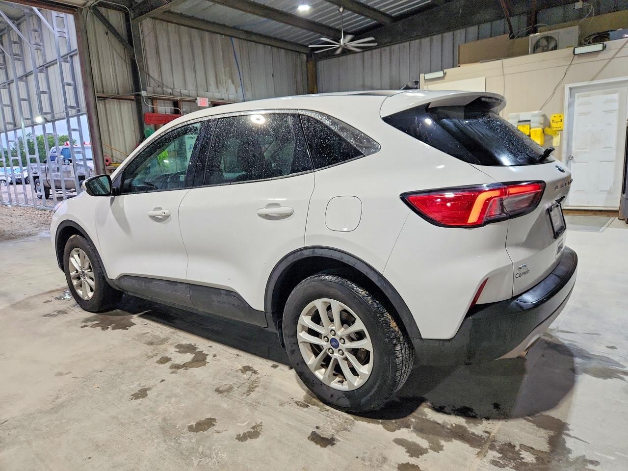 2021 Ford Escape Se - Image 2