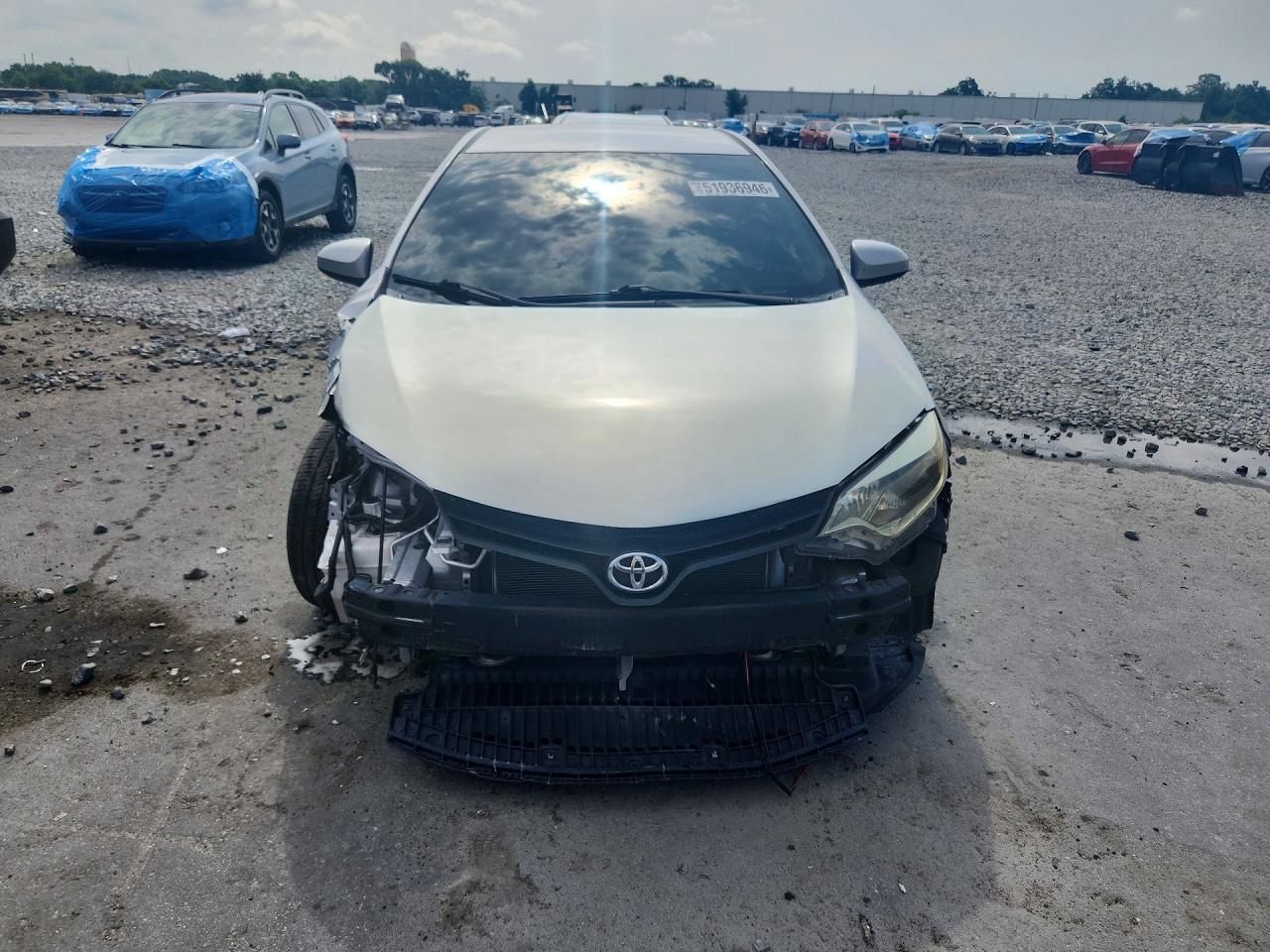 2015 Toyota Corolla Le - Image 5