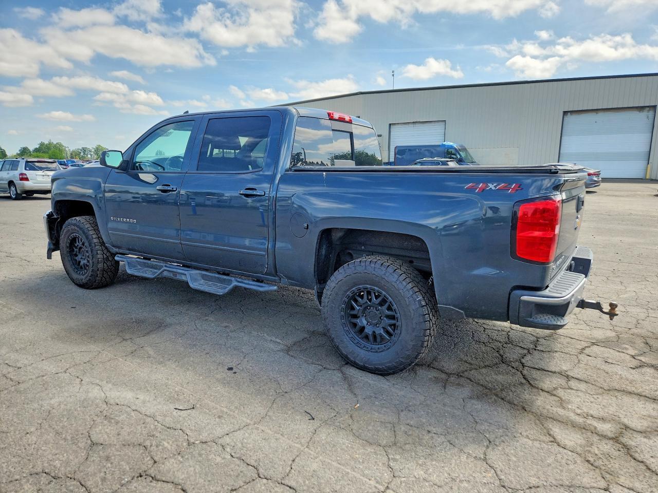 2018 Chevrolet Silverado K1500 Lt - Фото 2