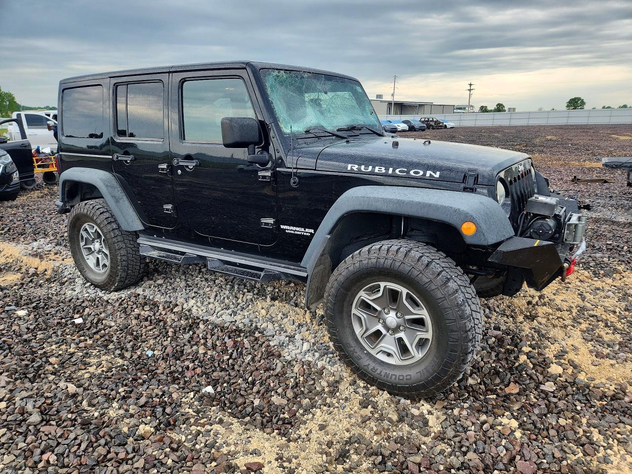 2013 Jeep Wrangler Unlimited Rubicon - Image 4