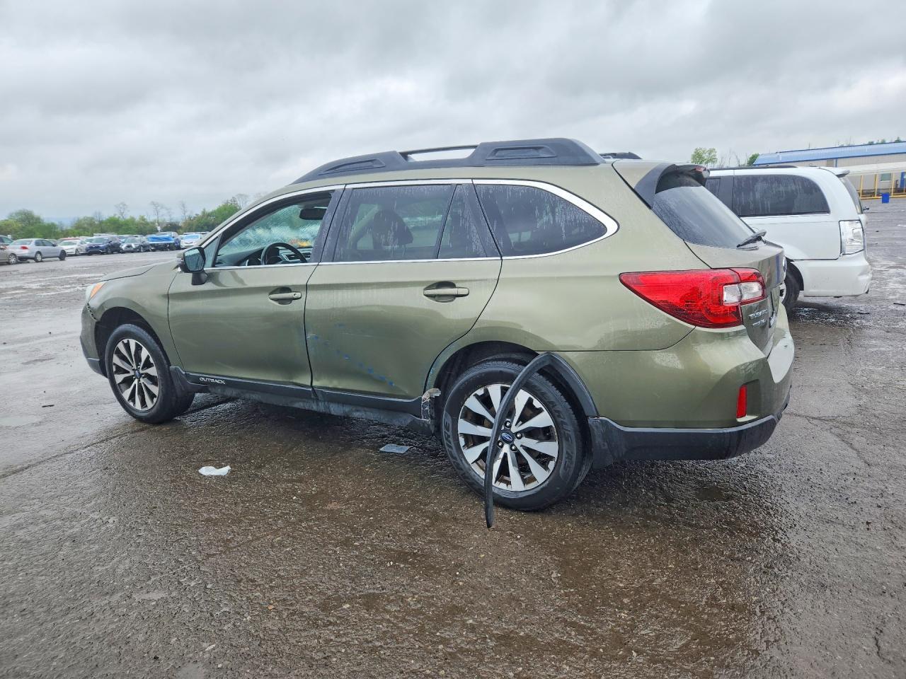 2015 Subaru Outback 2.5I Limited - Image 2