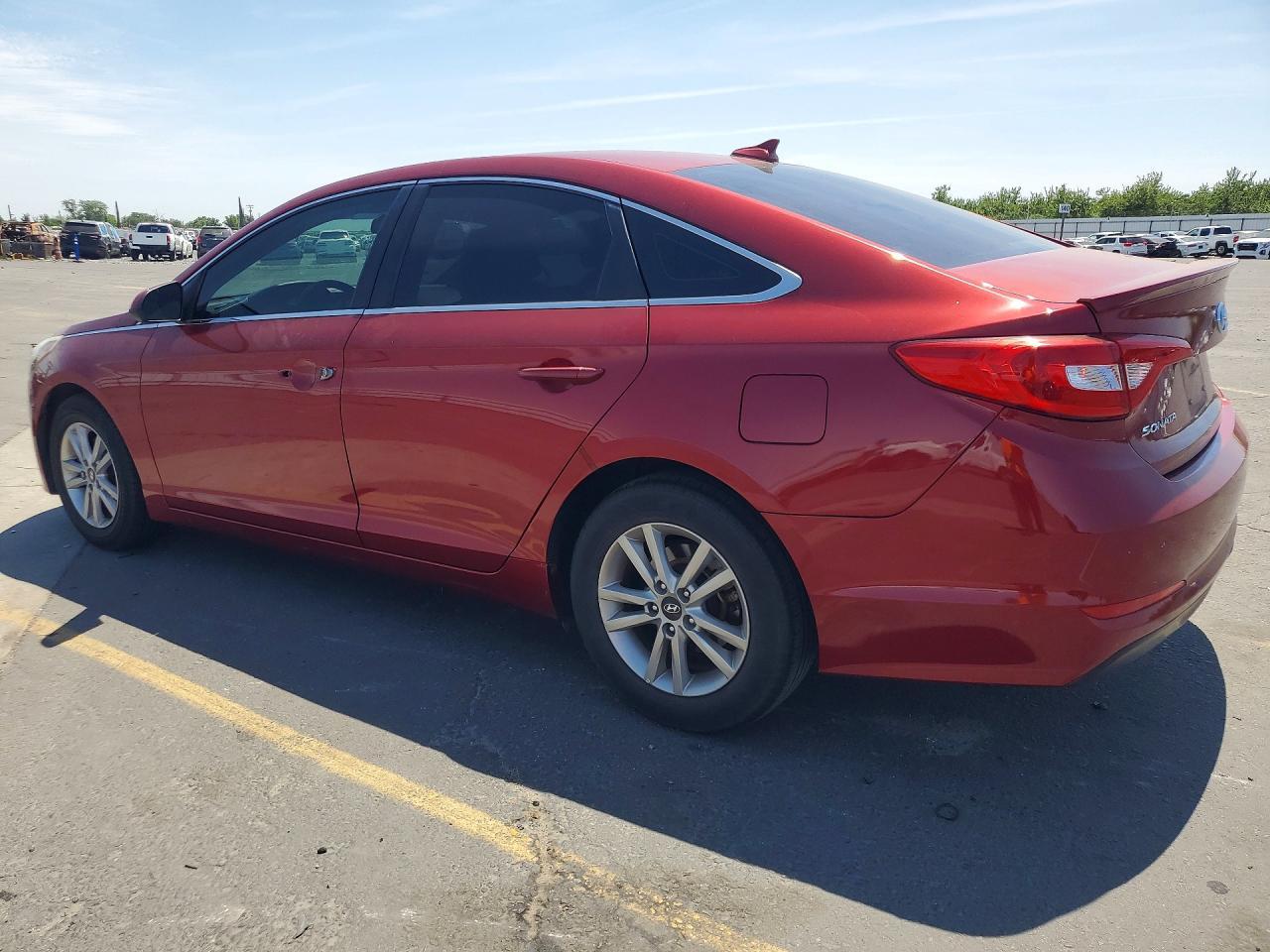 2016 Hyundai Sonata Se - Фото 2