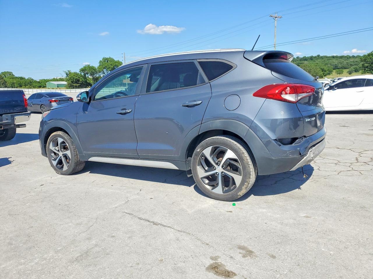 2017 Hyundai Tucson Sport - Фото 2