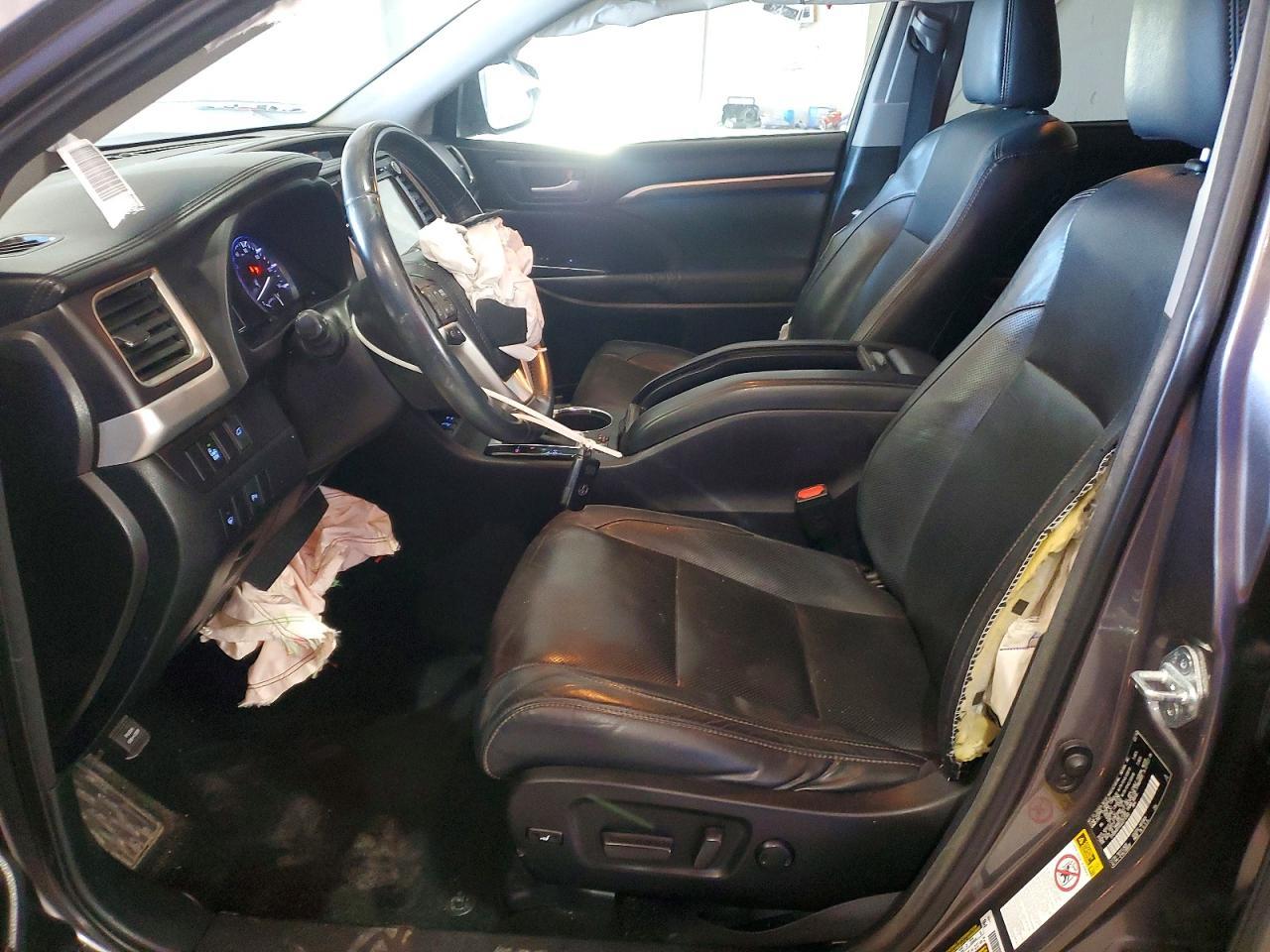 2016 Toyota Highlander Limited - Image 7