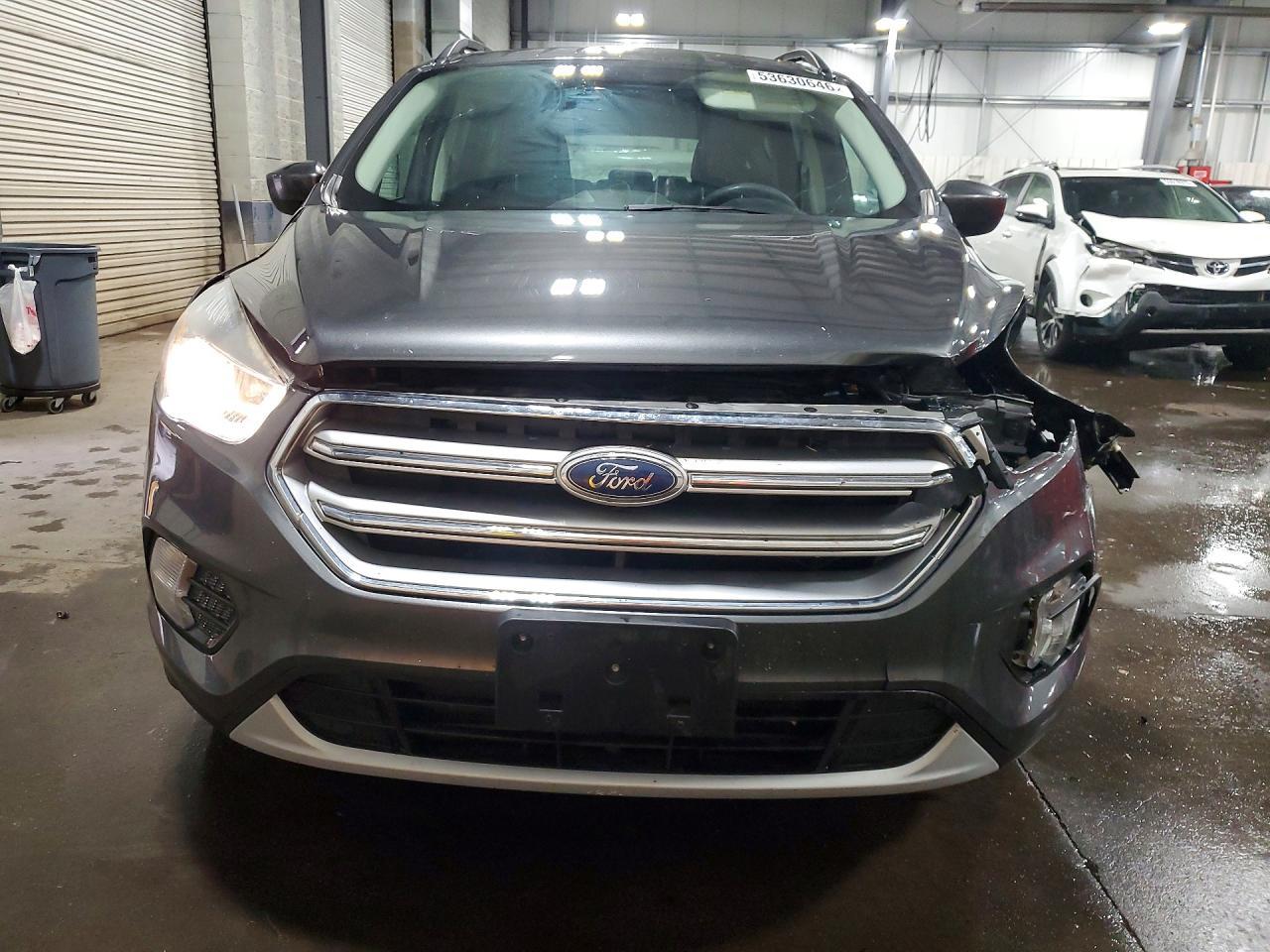 2017 Ford Escape Se - Фото 5