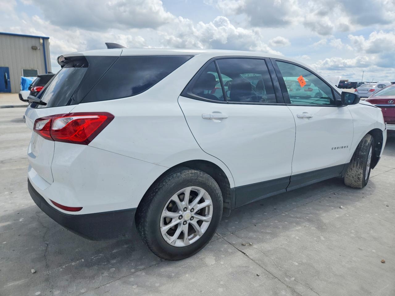 2019 Chevrolet Equinox Ls - Фото 3