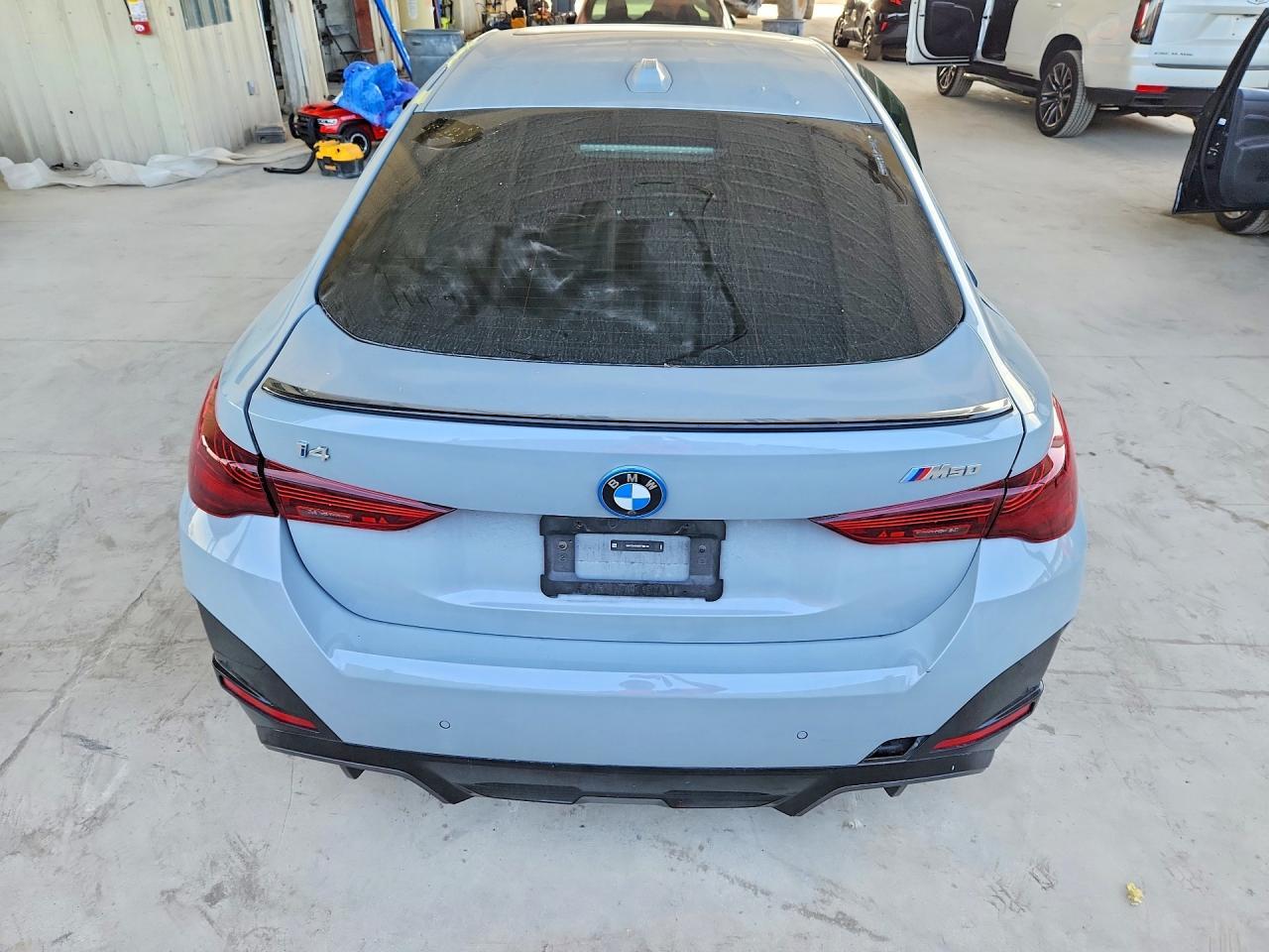 2025 BMW I4 M50 - Фото 6