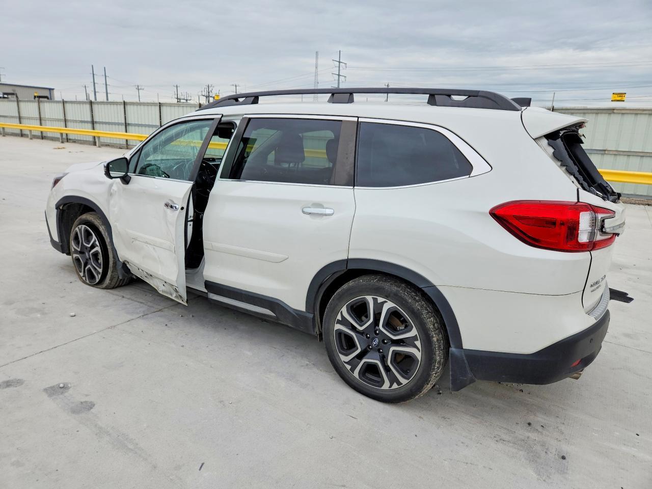 2023 Subaru Ascent Touring - Image 2