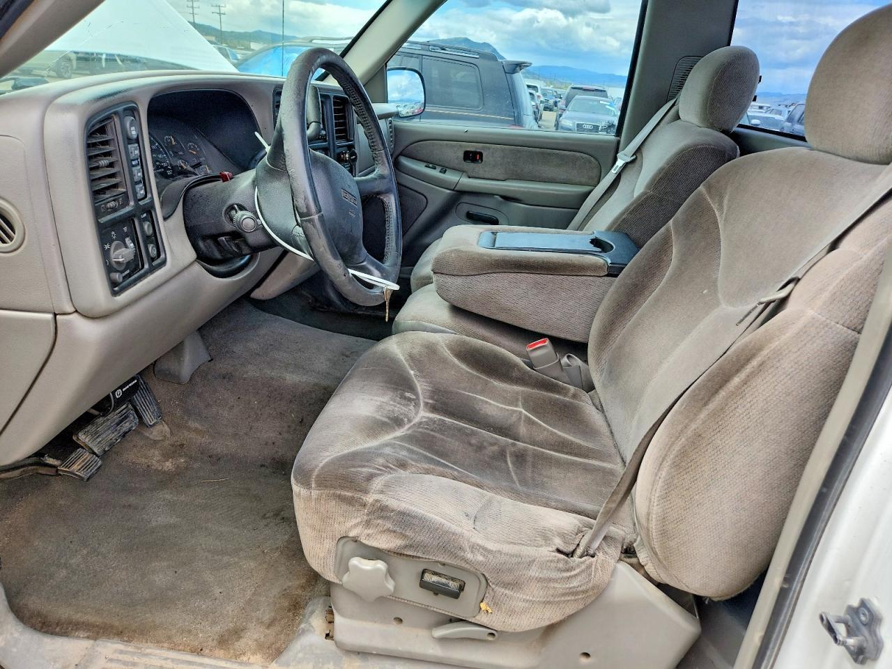 2000 GMC New Sierra K1500 - Фото 7
