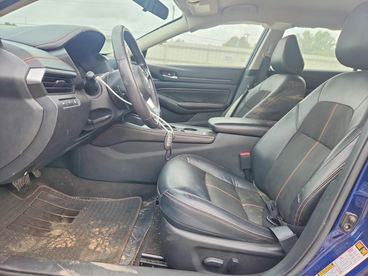 2022 Nissan Altima Sr - Image 7