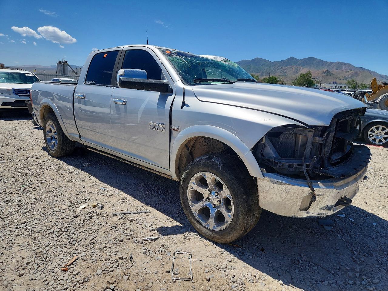 2016 Ram 1500 Laramie - Фото 4