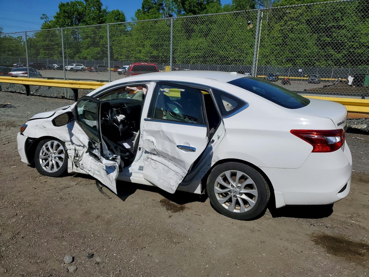 2019 Nissan Sentra Sv - Фото 2