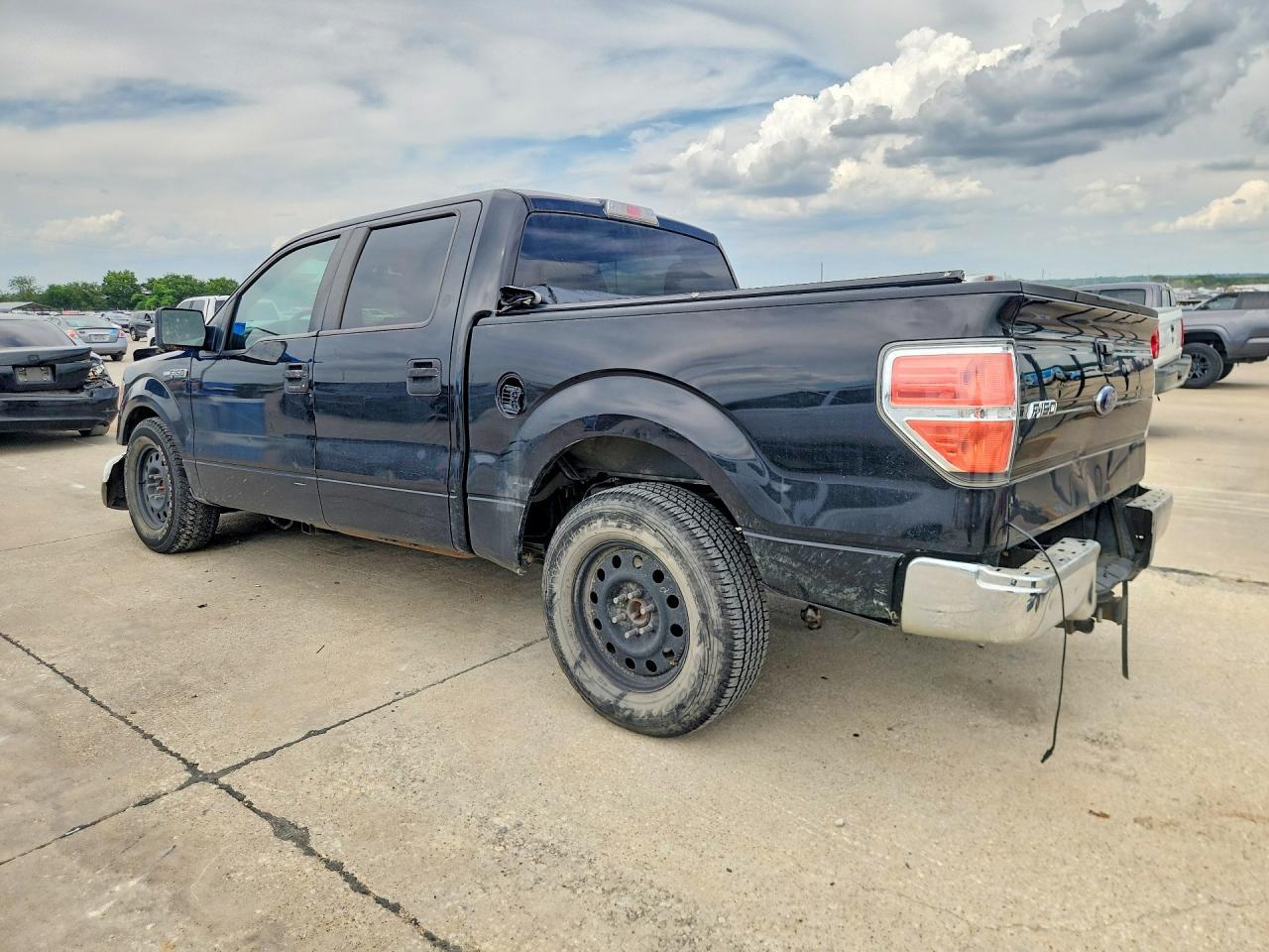 2010 Ford F150 Supercrew - Фото 2