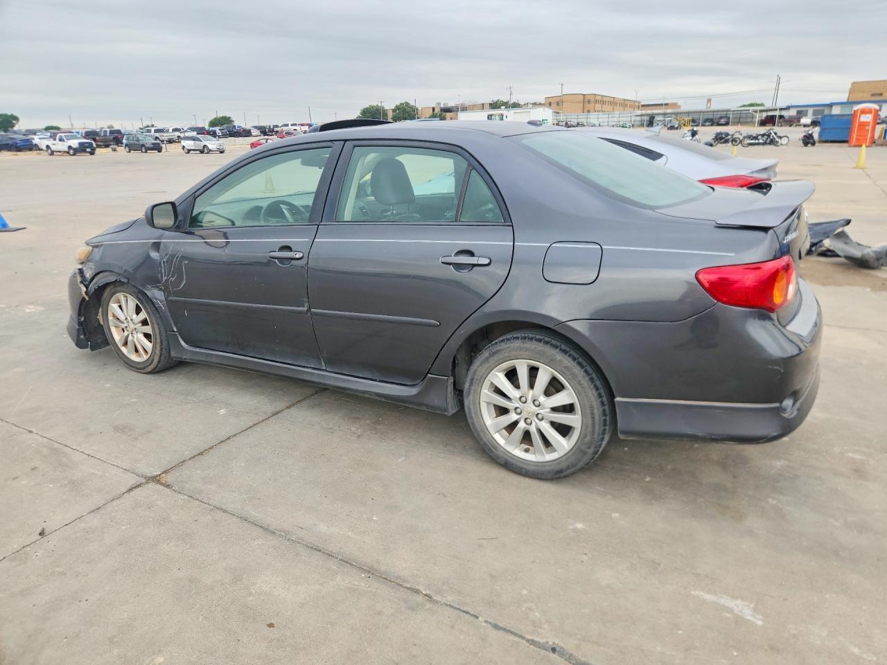 2009 Toyota Corolla S - Фото 2