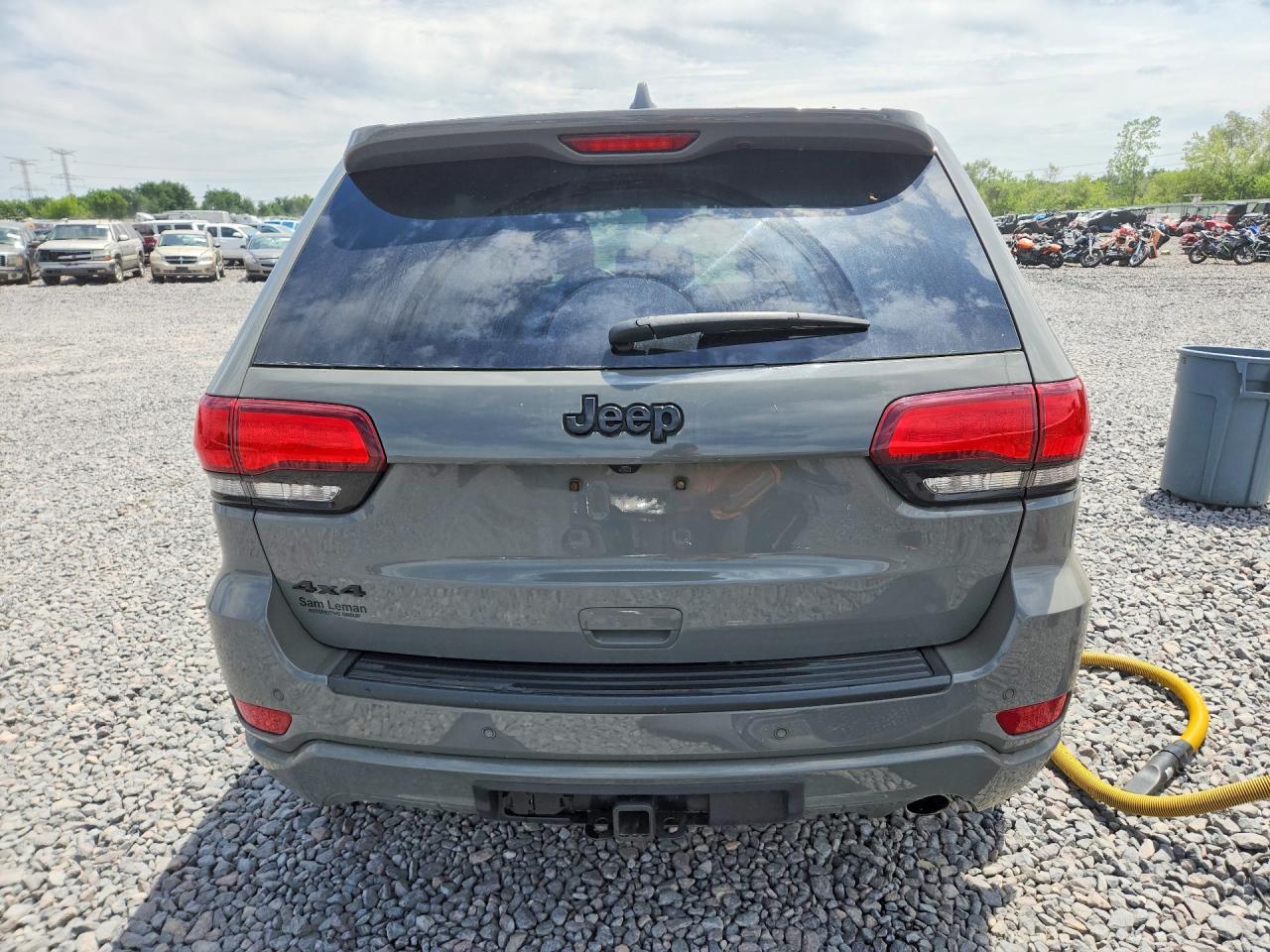 2021 Jeep Grand Cherokee Laredo - Image 6