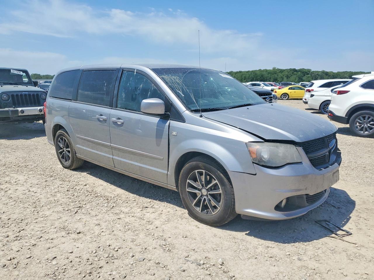 2014 Dodge Grand Caravan Sxt - Image 4