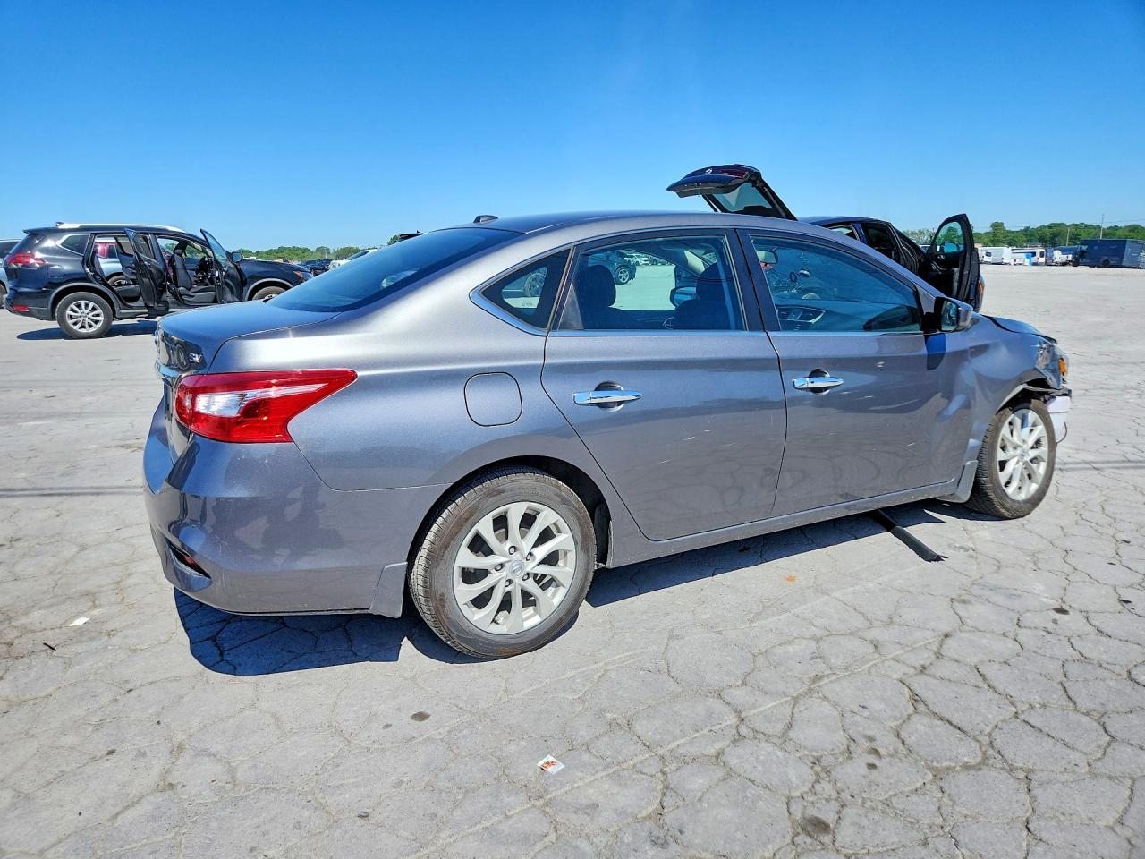 2017 Nissan Sentra Sv - Фото 3